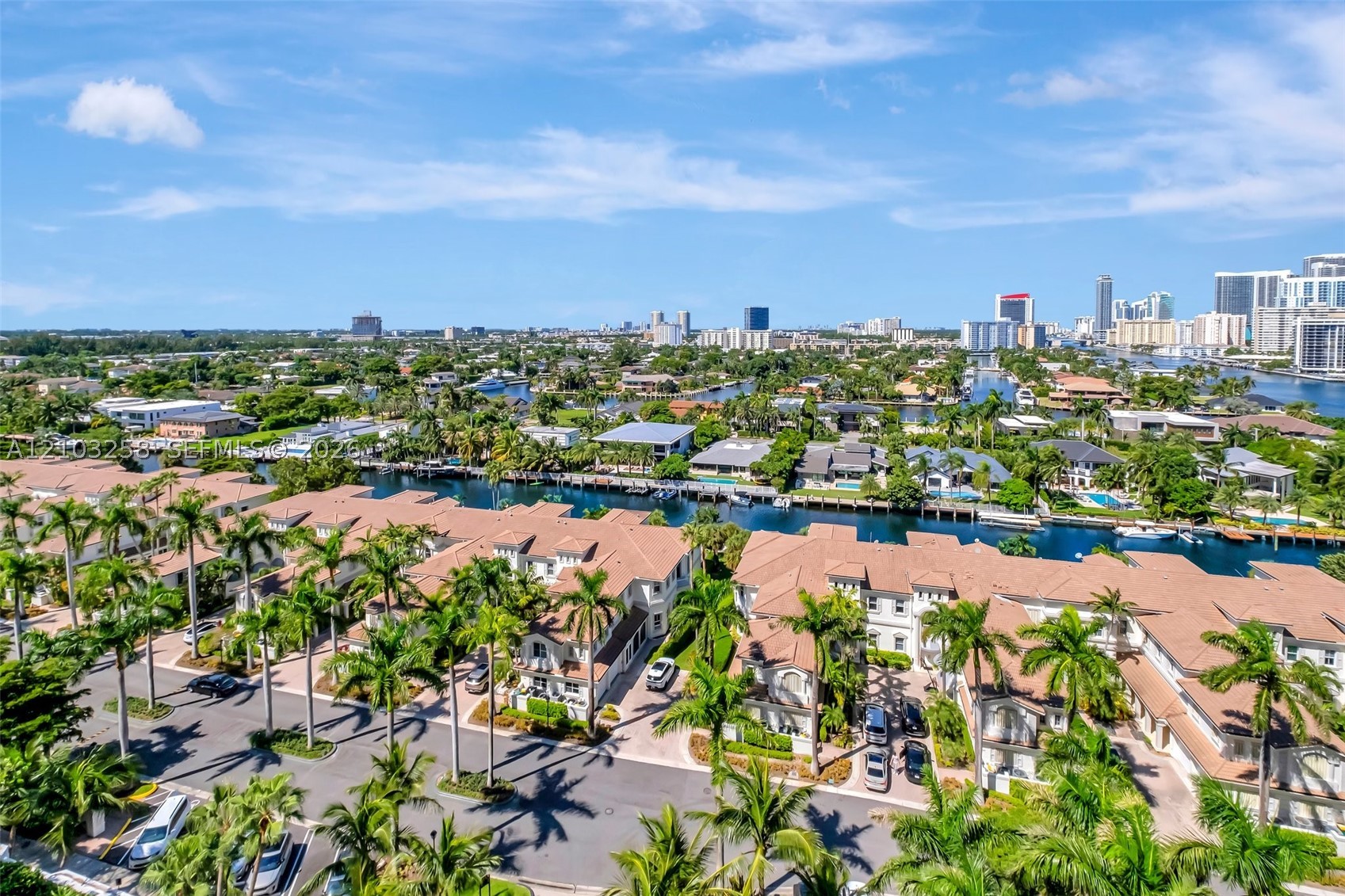 21200 Point Pl #1204, Aventura FL 33180
