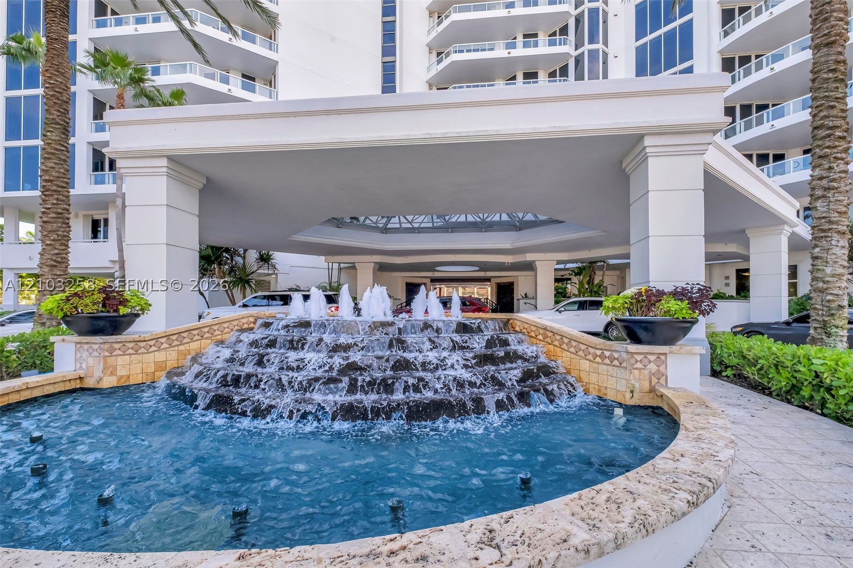 21200 Point Pl #1204, Aventura FL 33180