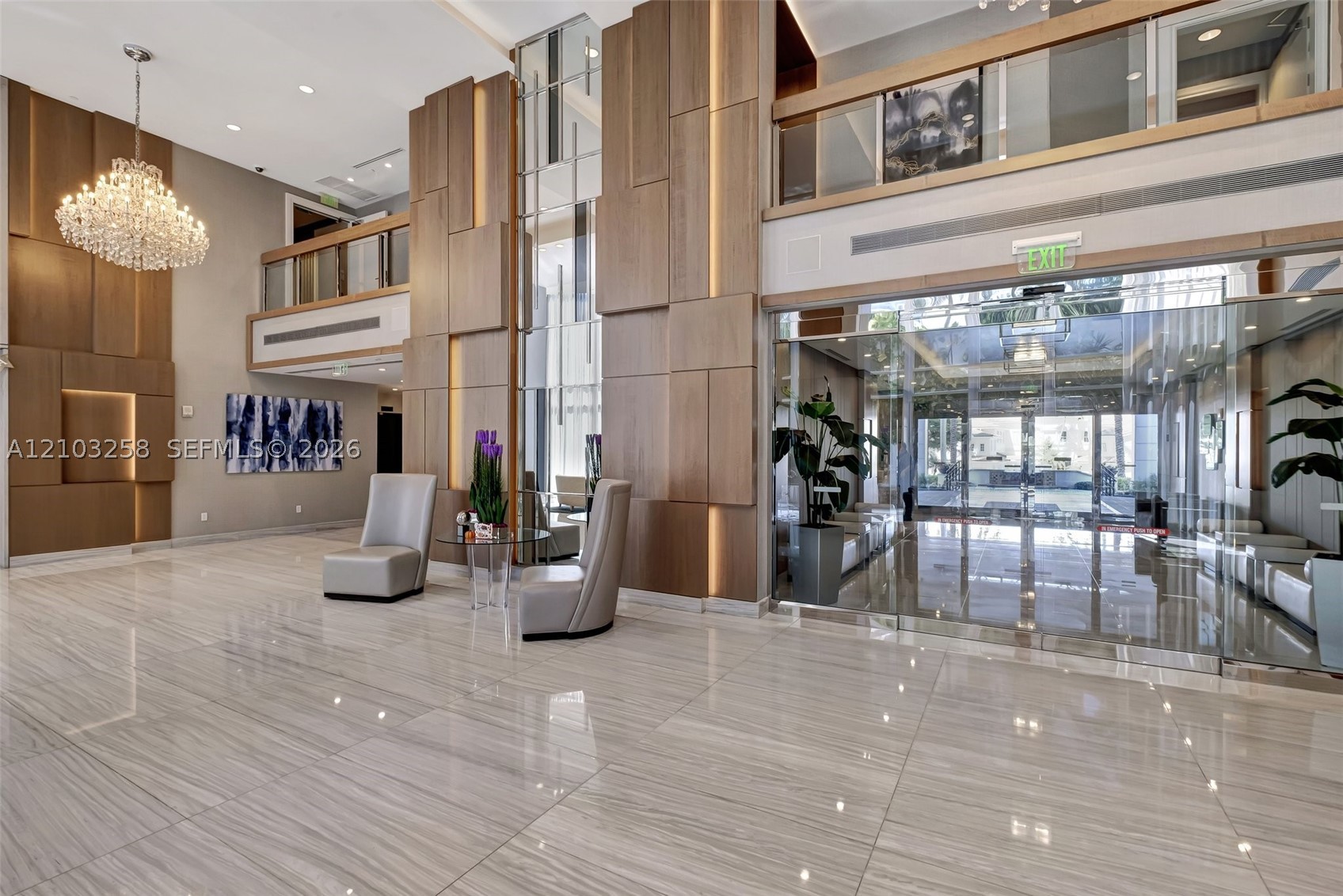 21200 Point Pl #1204, Aventura FL 33180