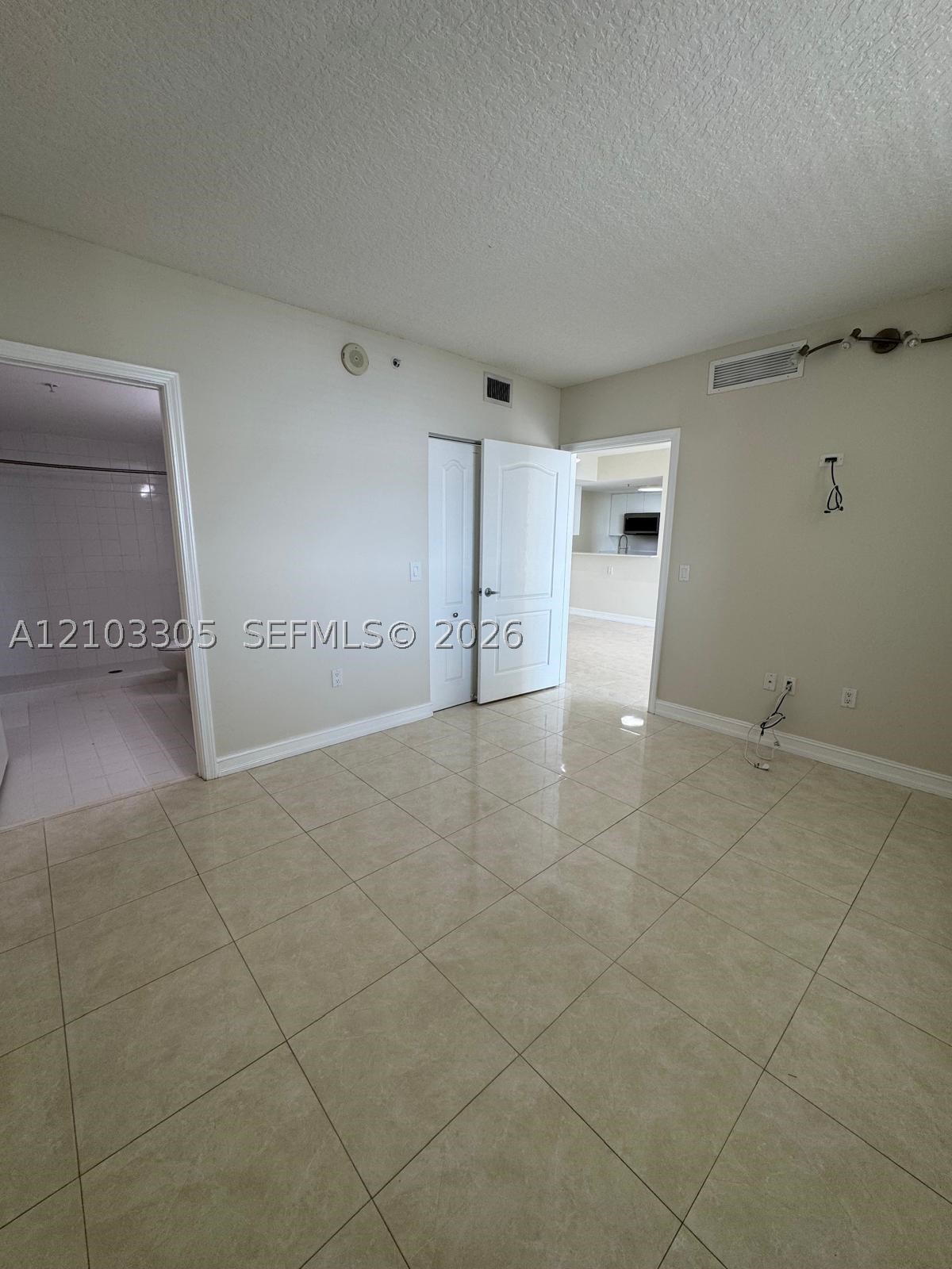 117 NW 42nd Ave #1511, Miami FL 33126