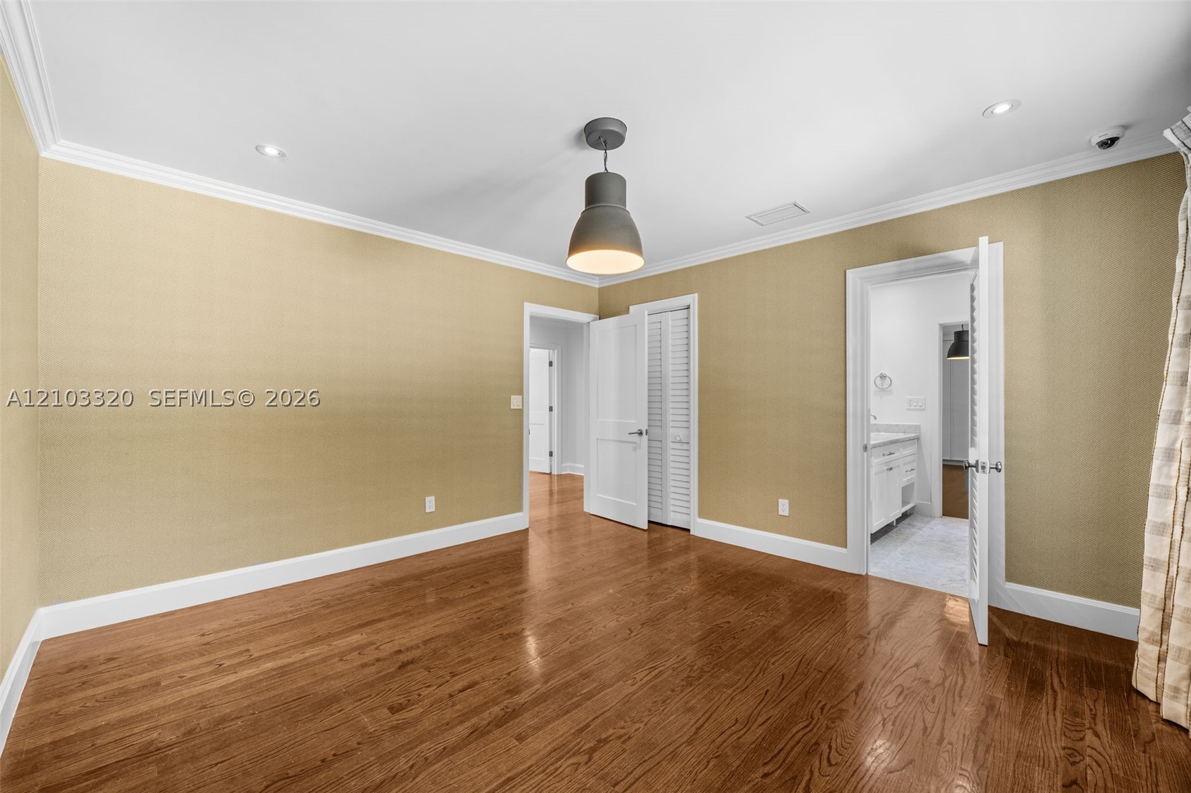 420 Rovino Ave, Coral Gables FL 33156