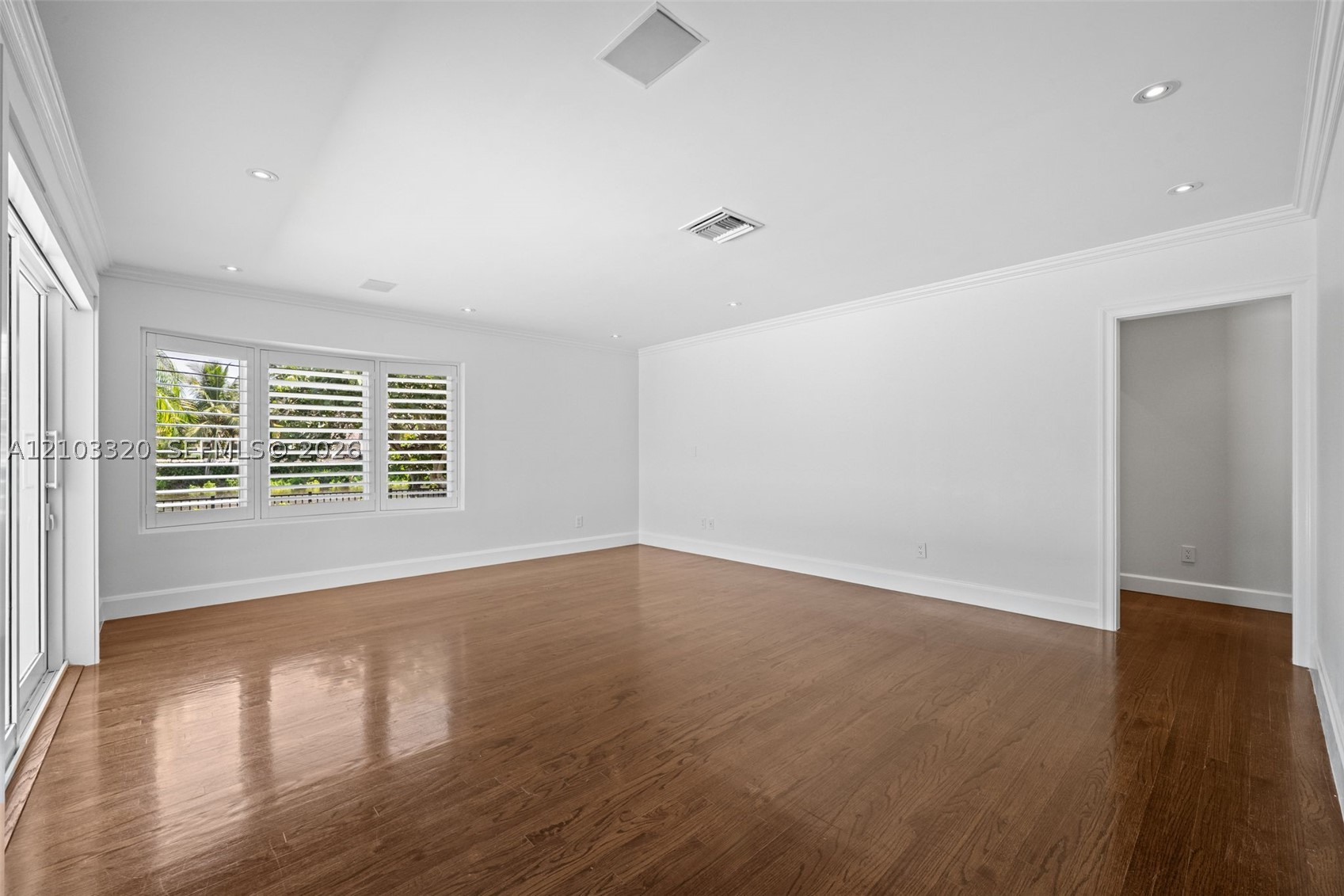 420 Rovino Ave, Coral Gables FL 33156