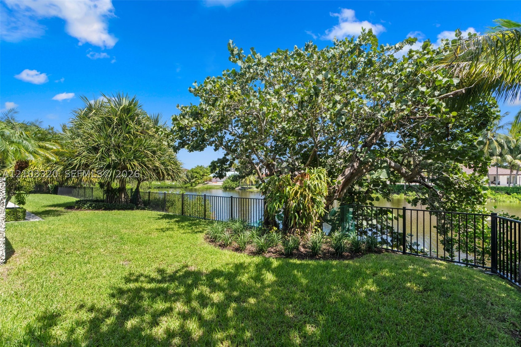 420 Rovino Ave, Coral Gables FL 33156