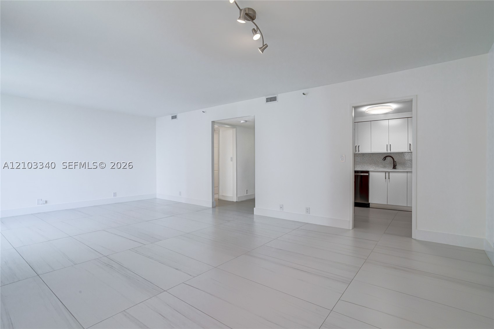 1541 Brickell Ave #C1008, Miami FL 33129