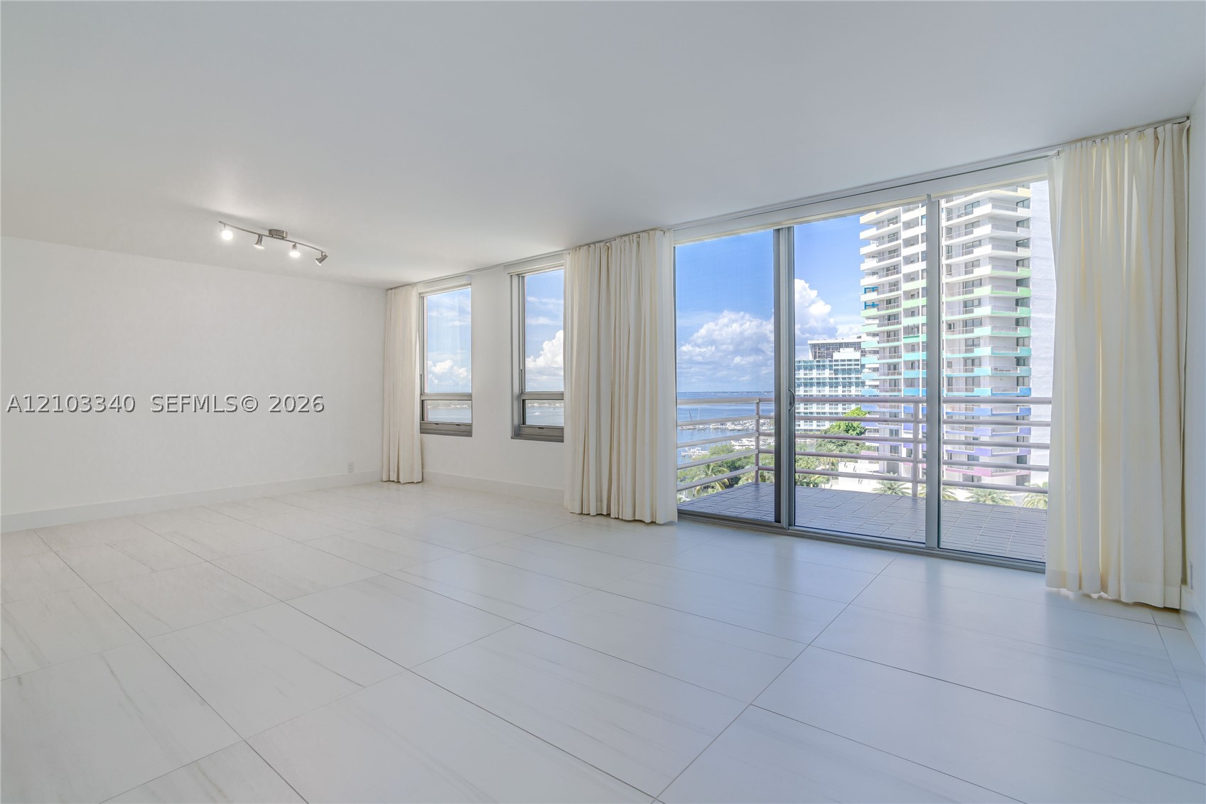 1541 Brickell Ave #C1008, Miami FL 33129