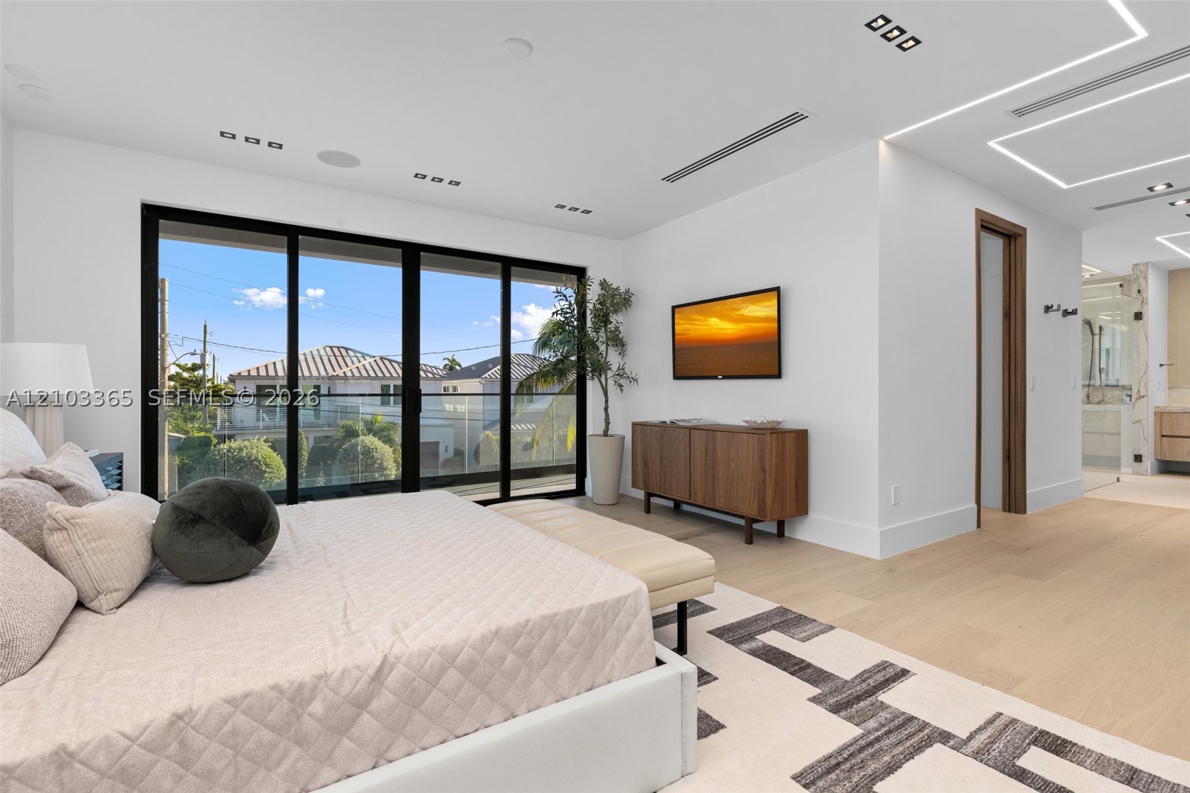 3209 NE 26th St, Fort Lauderdale FL 33305