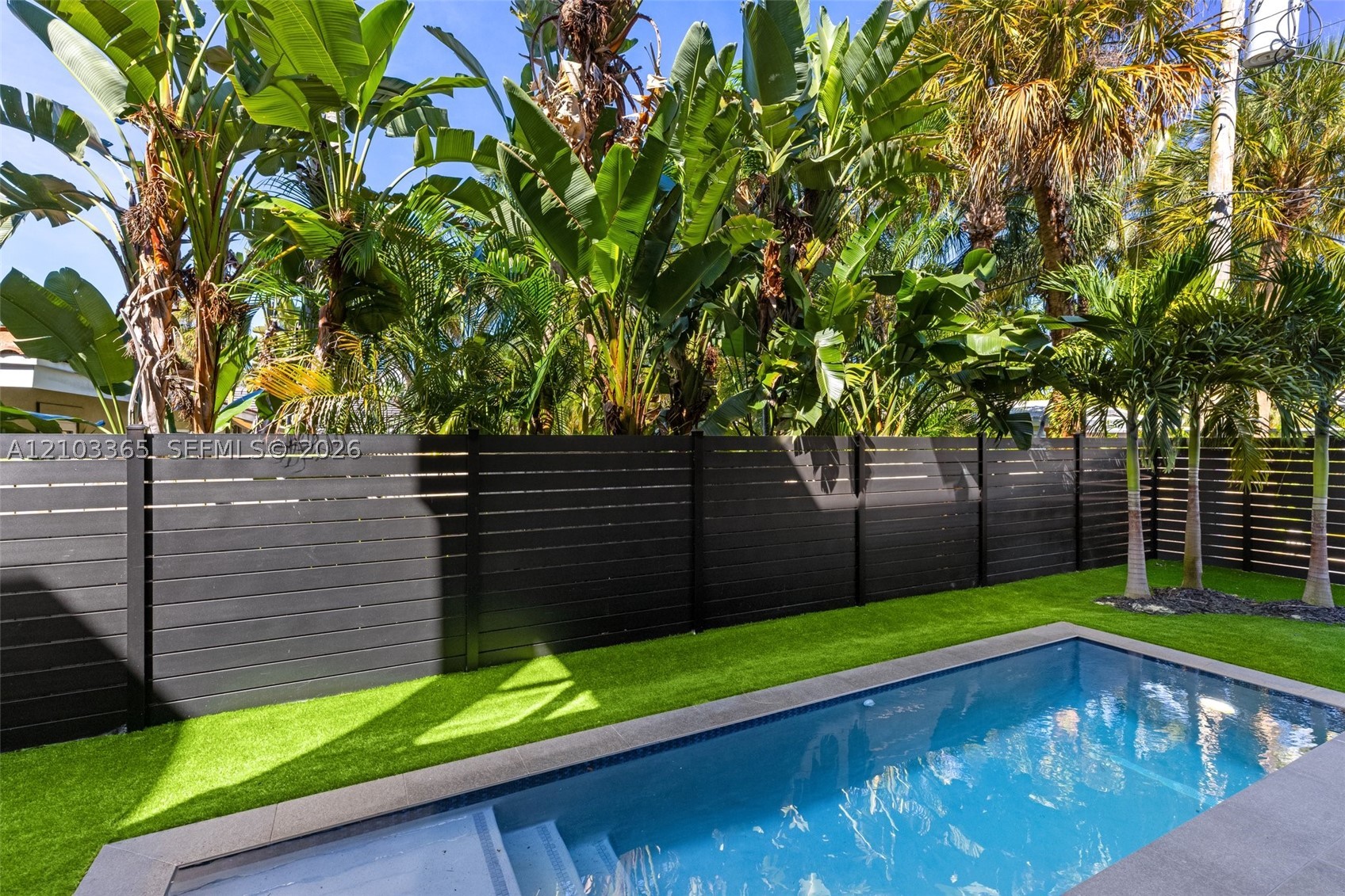 3209 NE 26th St, Fort Lauderdale FL 33305