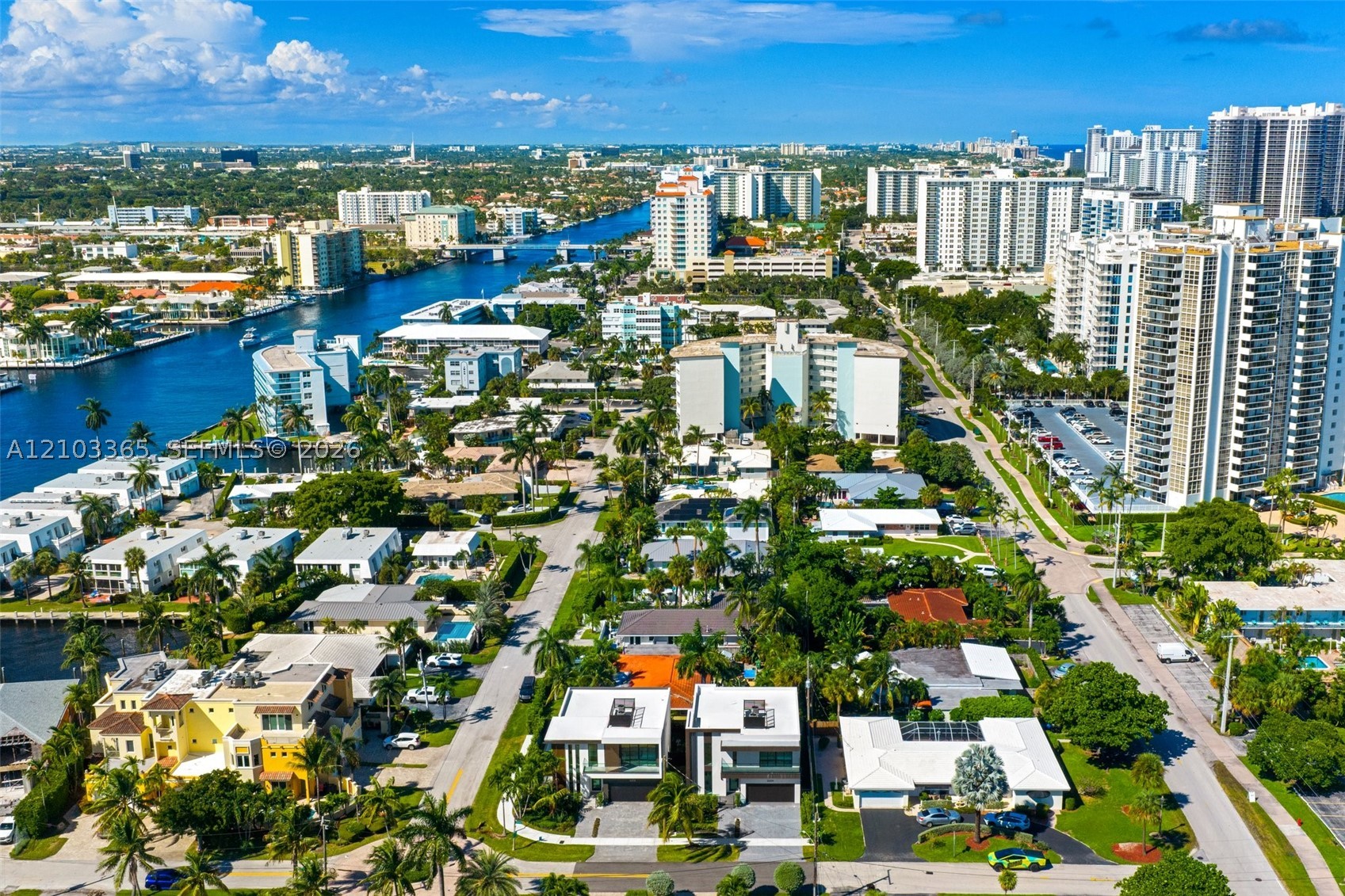 3209 NE 26th St, Fort Lauderdale FL 33305