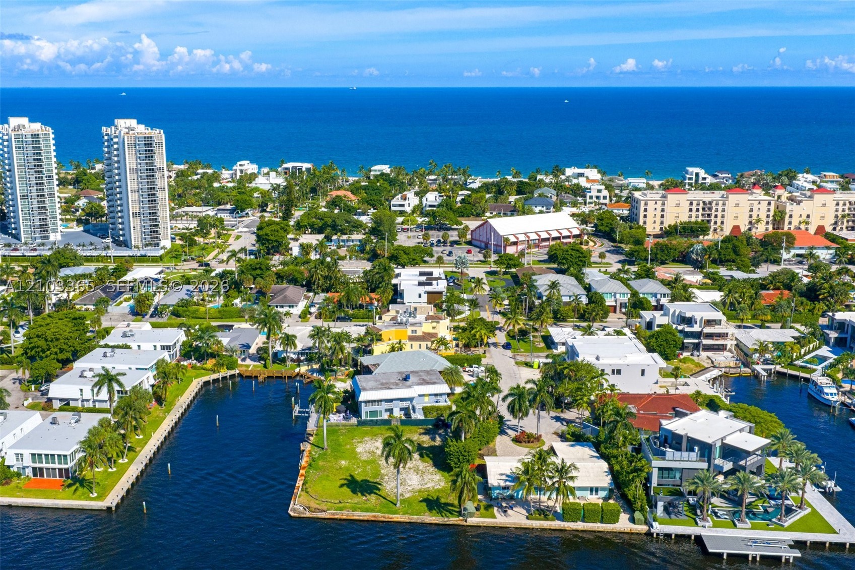 3209 NE 26th St, Fort Lauderdale FL 33305
