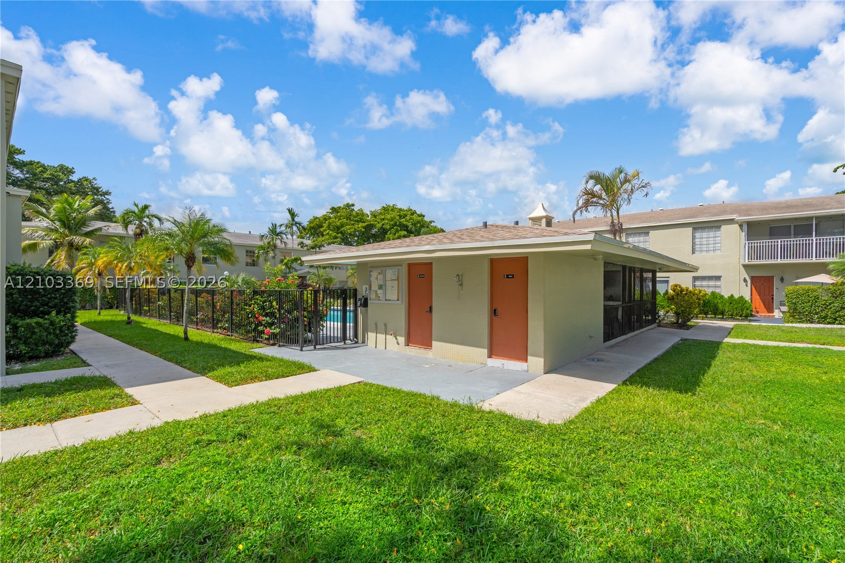 5850 NW 57th Ave #3, Tamarac FL 33319
