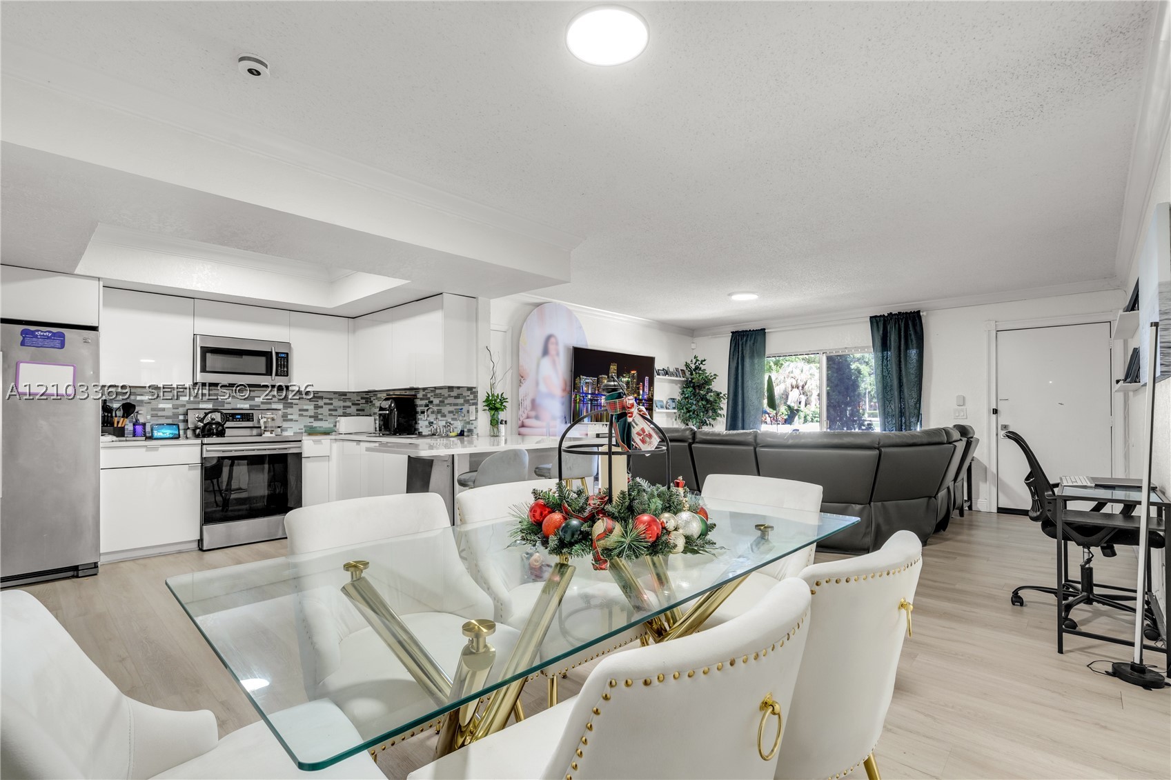 5850 NW 57th Ave #3, Tamarac FL 33319