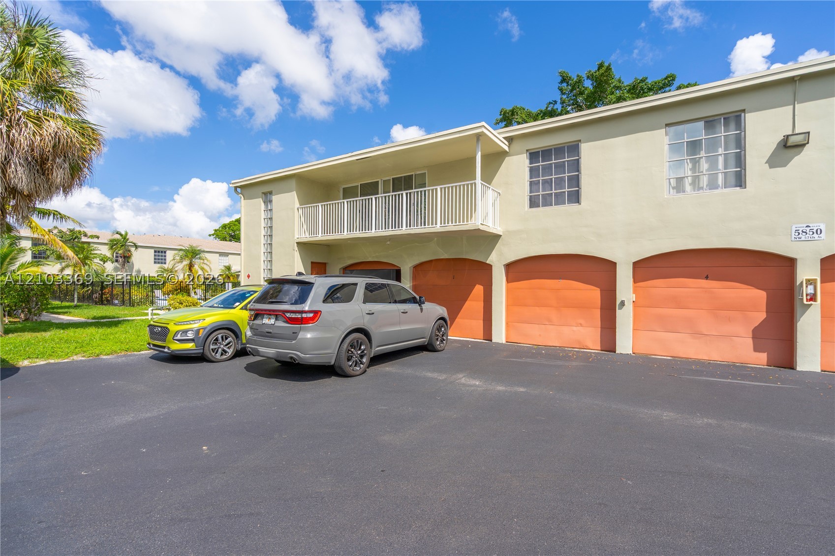 5850 NW 57th Ave #3, Tamarac FL 33319