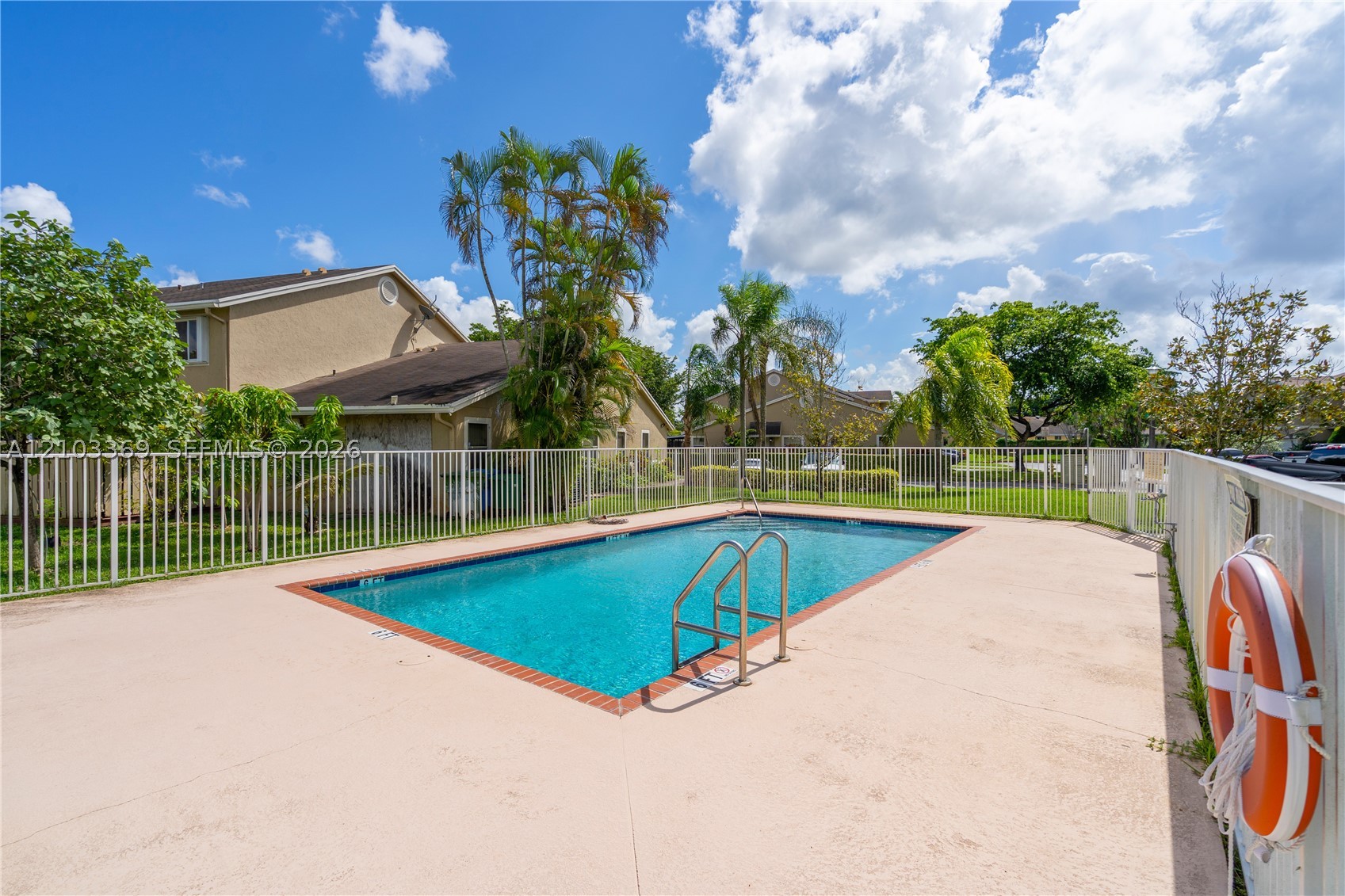 5850 NW 57th Ave #3, Tamarac FL 33319