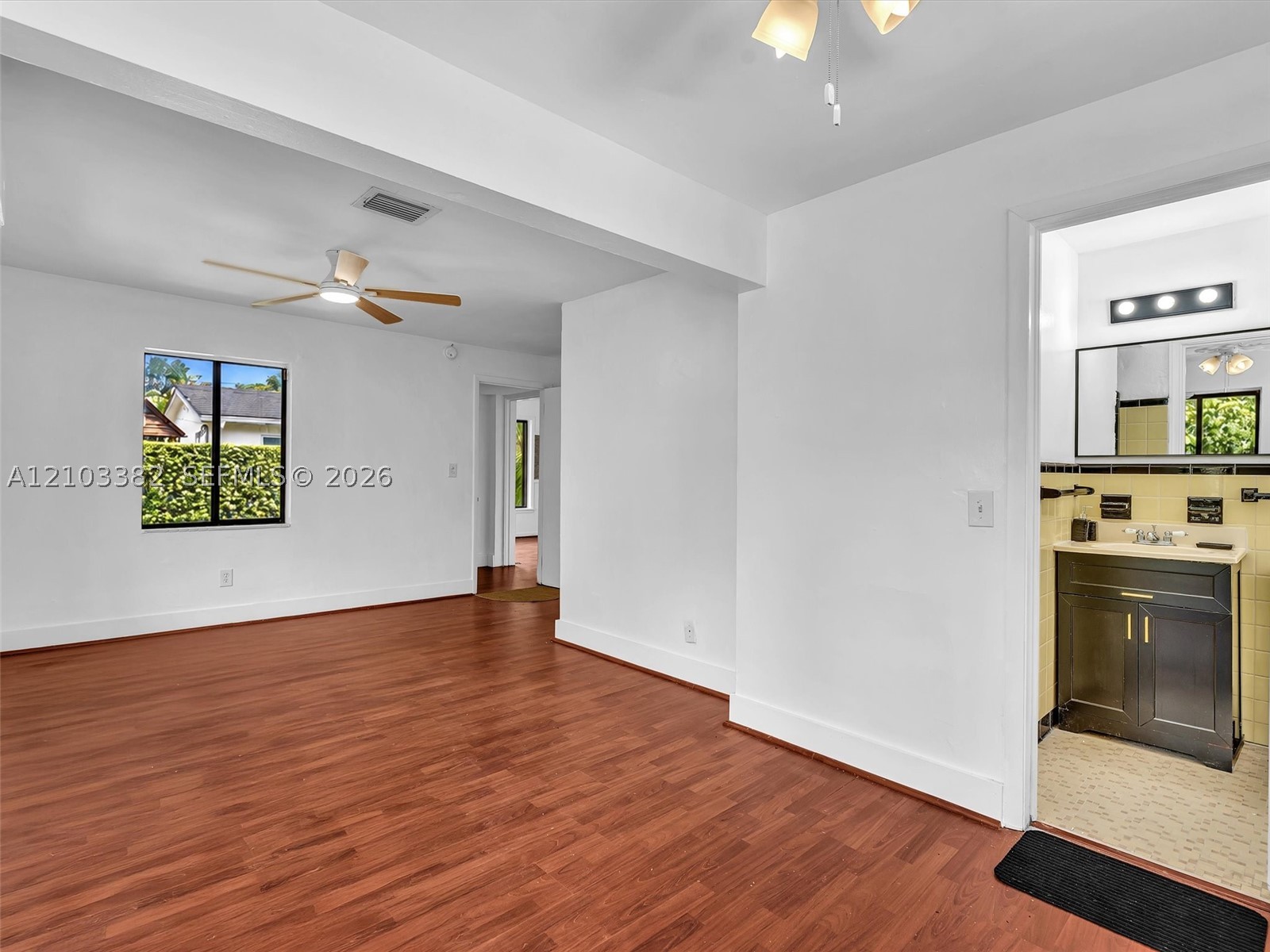 1545 Mantua Ave, Coral Gables FL 33146