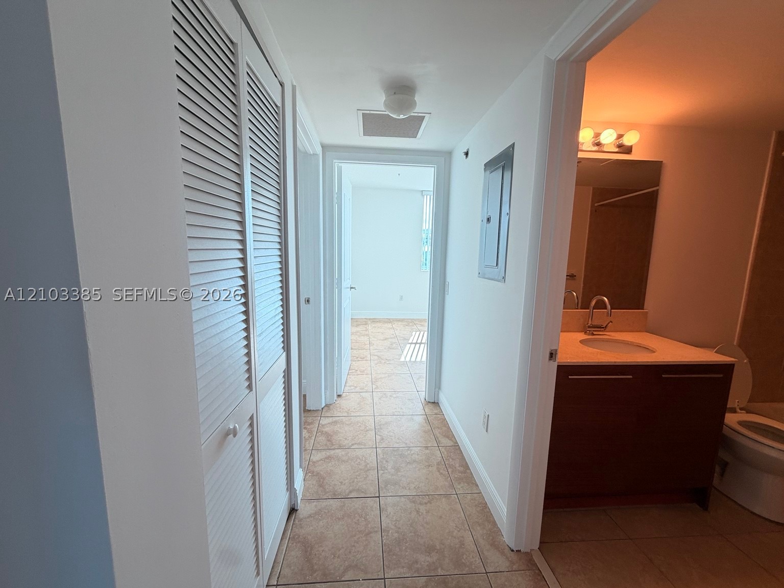 2641 N Flamingo Rd #701N, Sunrise FL 33323
