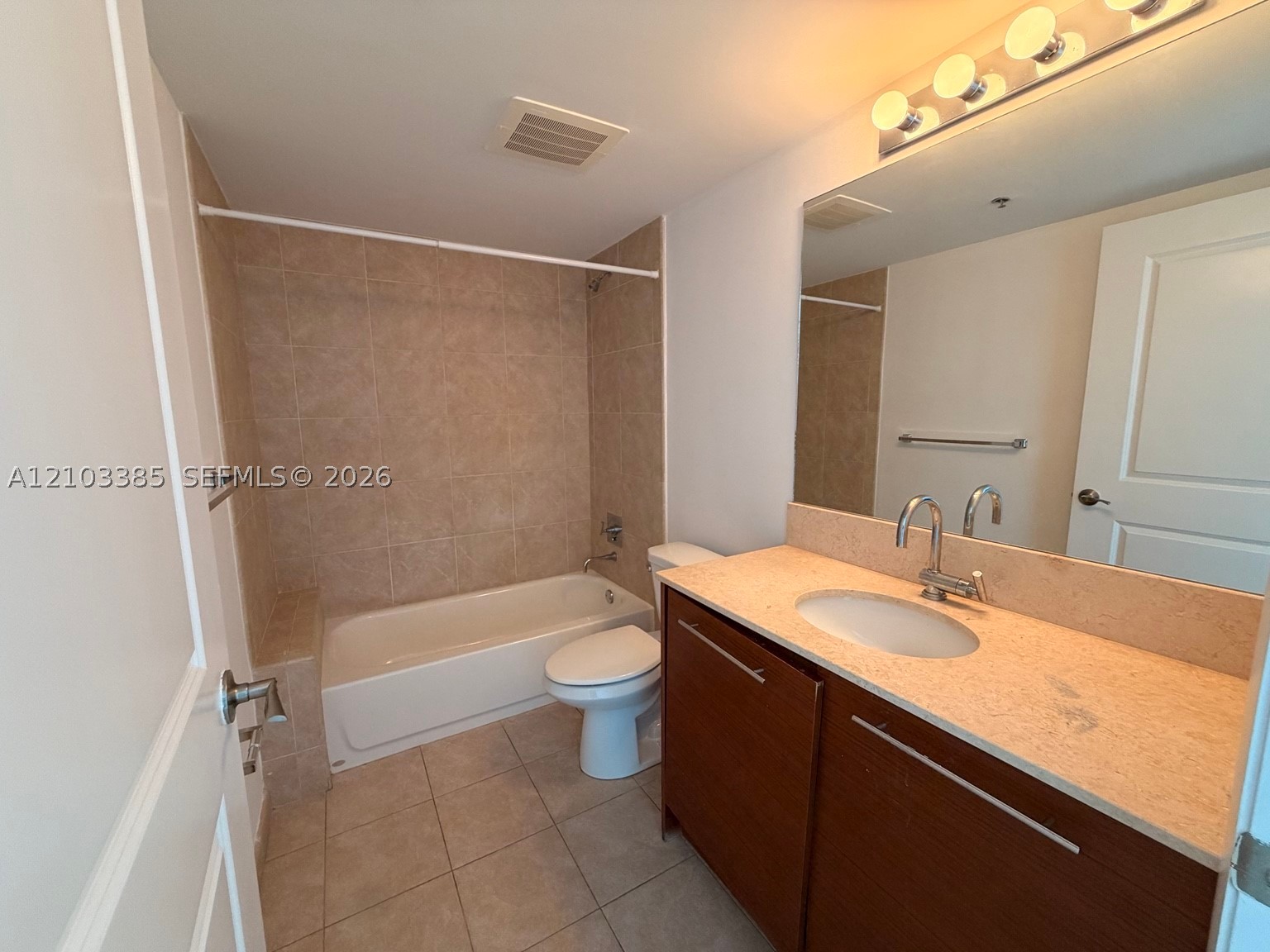 2641 N Flamingo Rd #701N, Sunrise FL 33323