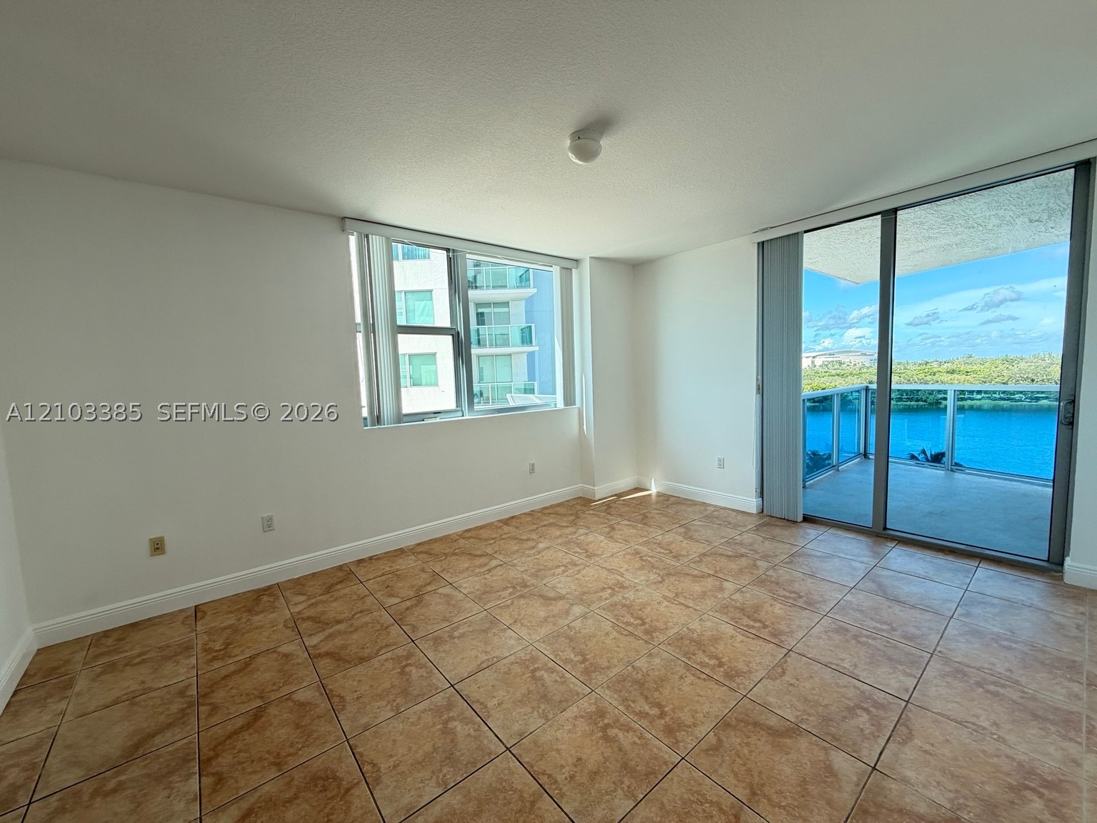 2641 N Flamingo Rd #701N, Sunrise FL 33323