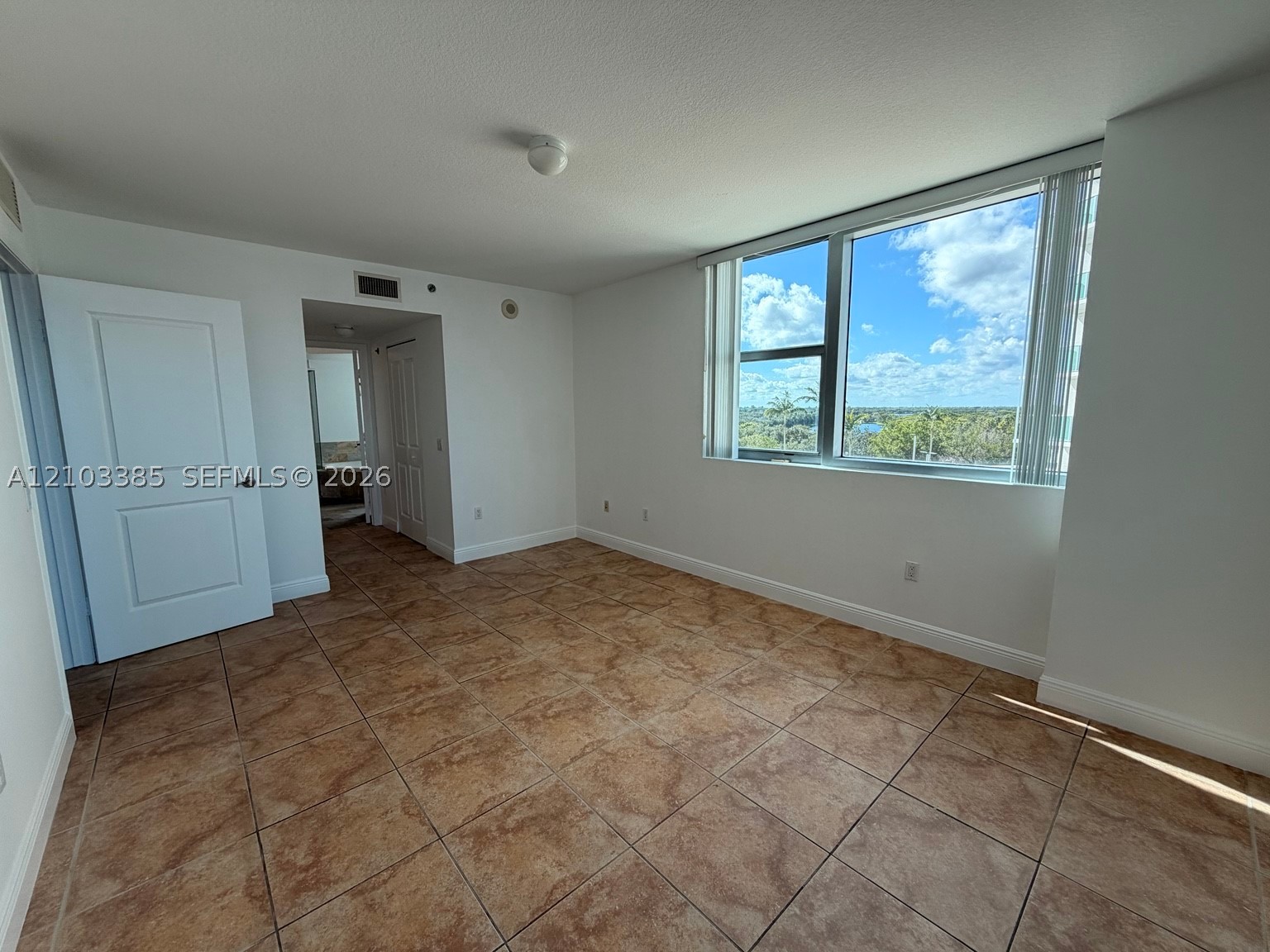 2641 N Flamingo Rd #701N, Sunrise FL 33323