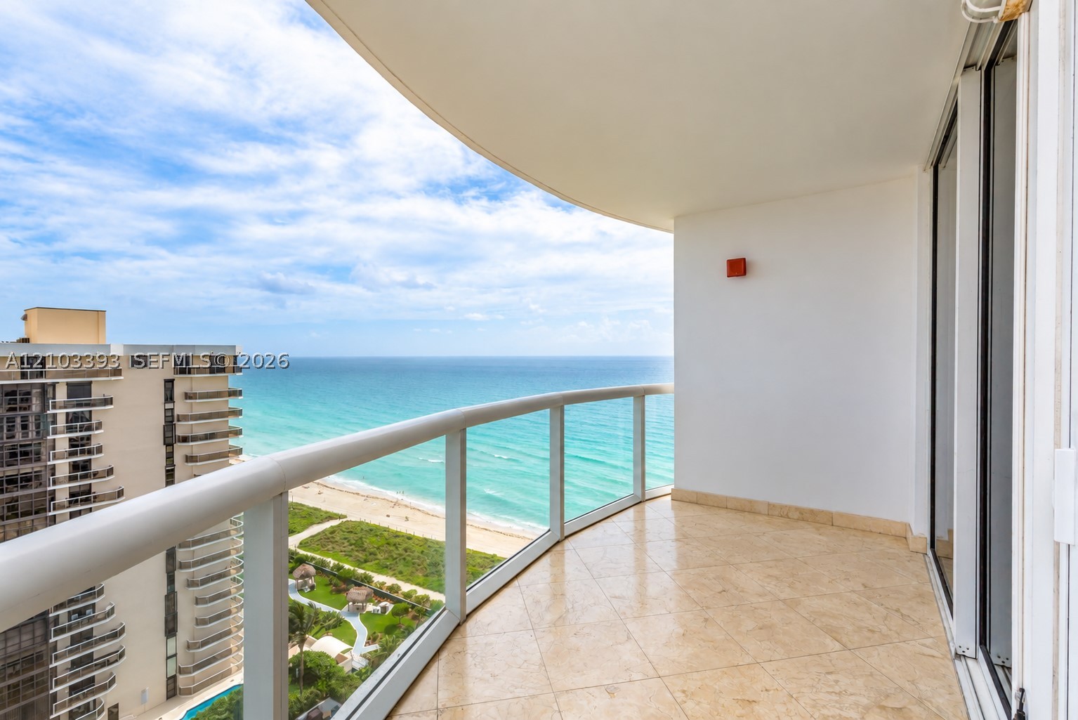 6365 Collins Ave #1809, Miami Beach FL 33141