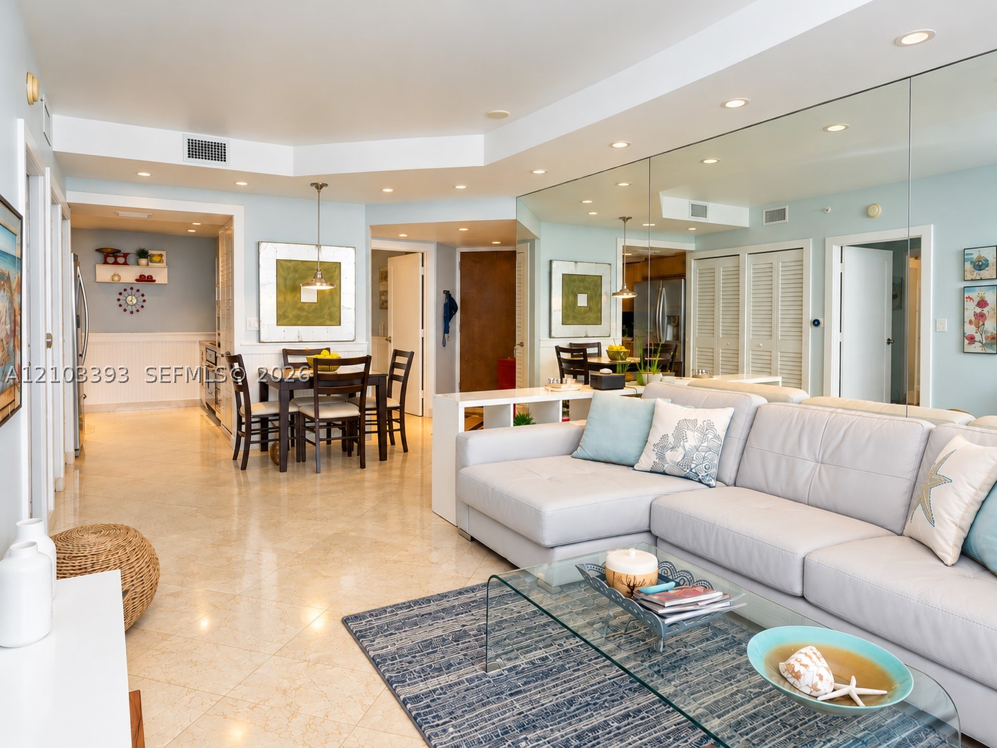 6365 Collins Ave #1809, Miami Beach FL 33141