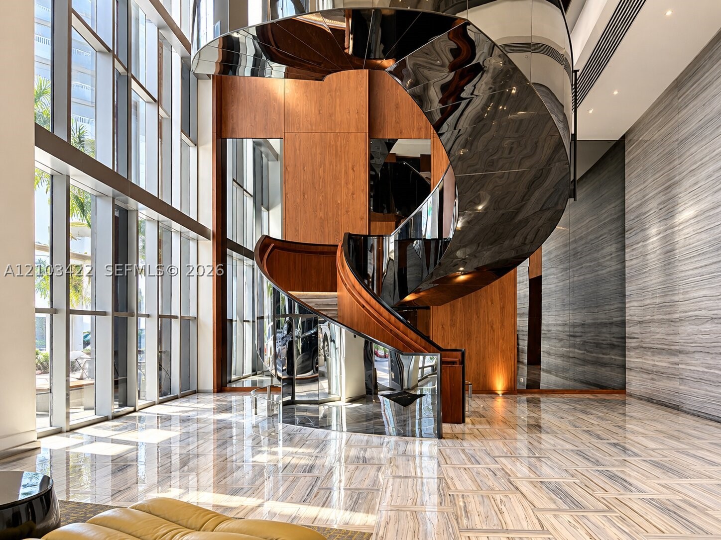 1300 Brickell Bay Dr #2112, Miami FL 33131