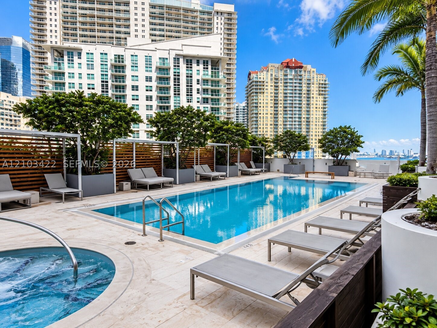 1300 Brickell Bay Dr #2112, Miami FL 33131