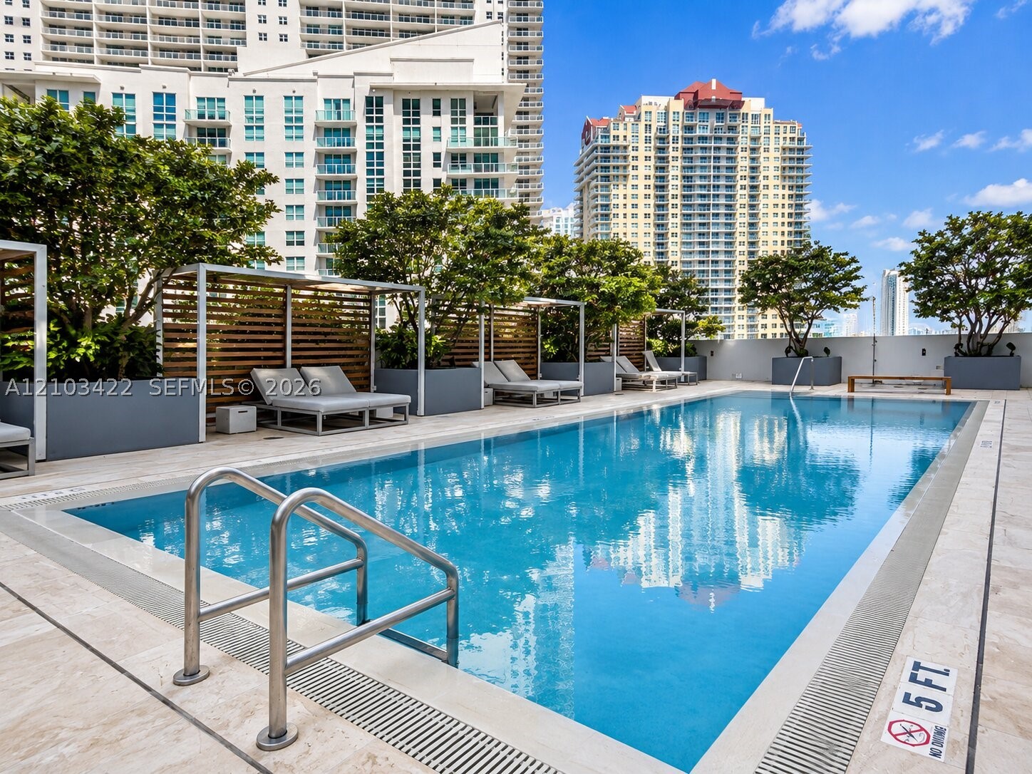 1300 Brickell Bay Dr #2112, Miami FL 33131