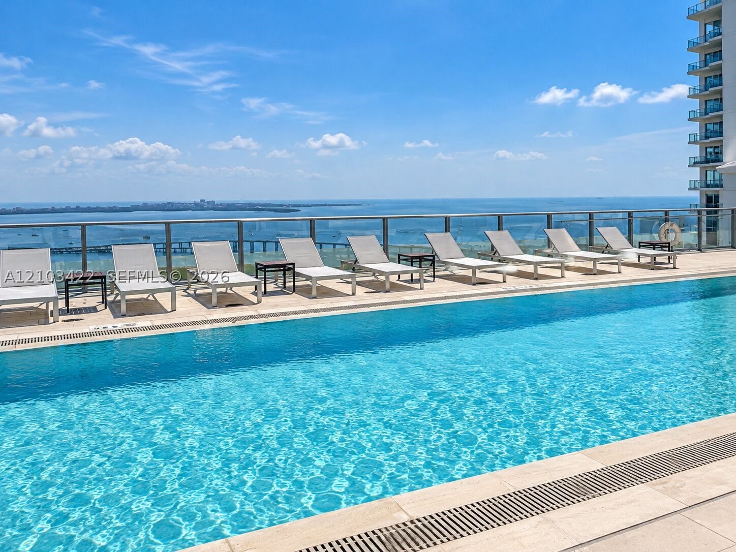 1300 Brickell Bay Dr #2112, Miami FL 33131