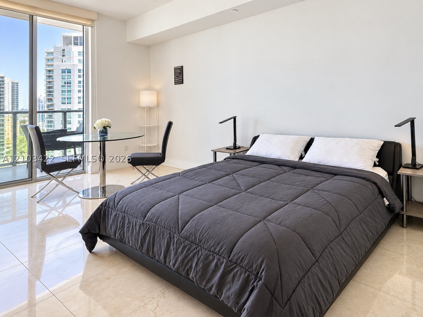 1300 Brickell Bay Dr #2112, Miami FL 33131