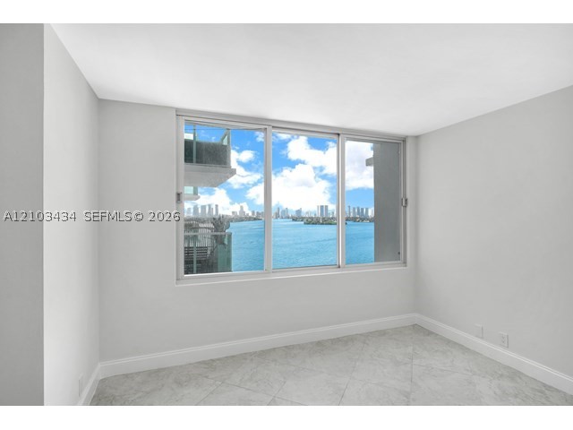 1000 West Ave #1121, Miami Beach FL 33139