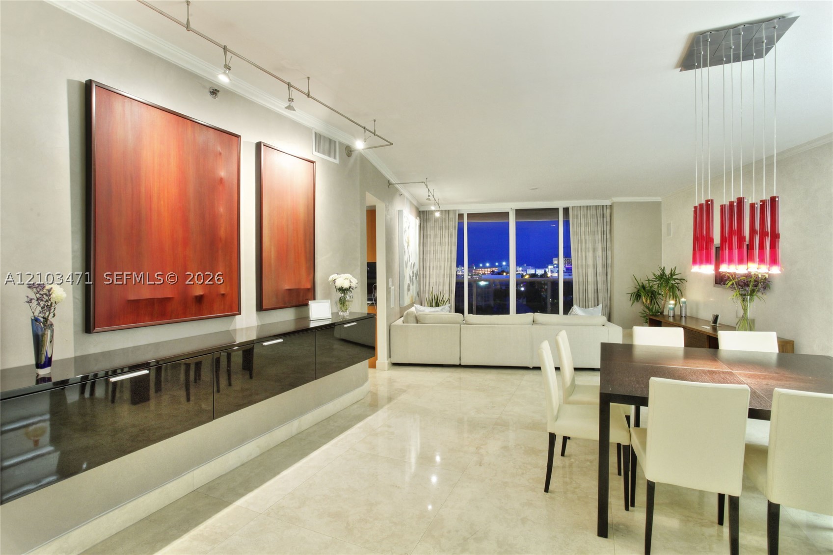 400 Alton Rd #811, Miami Beach FL 33139