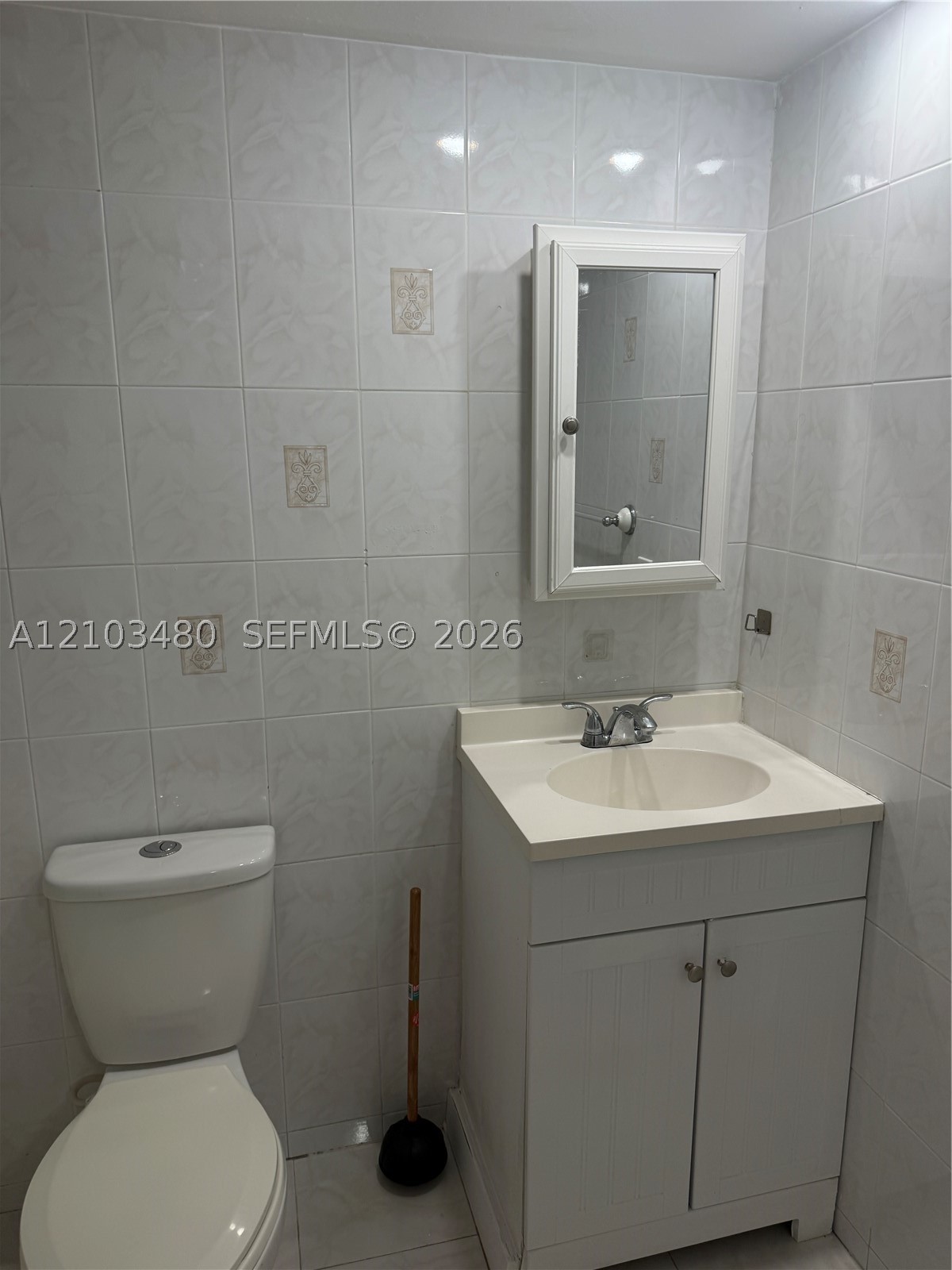 5055 NW 7th St #604, Miami FL 33126