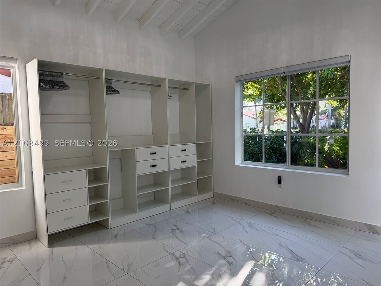 719 Lenox Ave, Miami Beach FL 33139