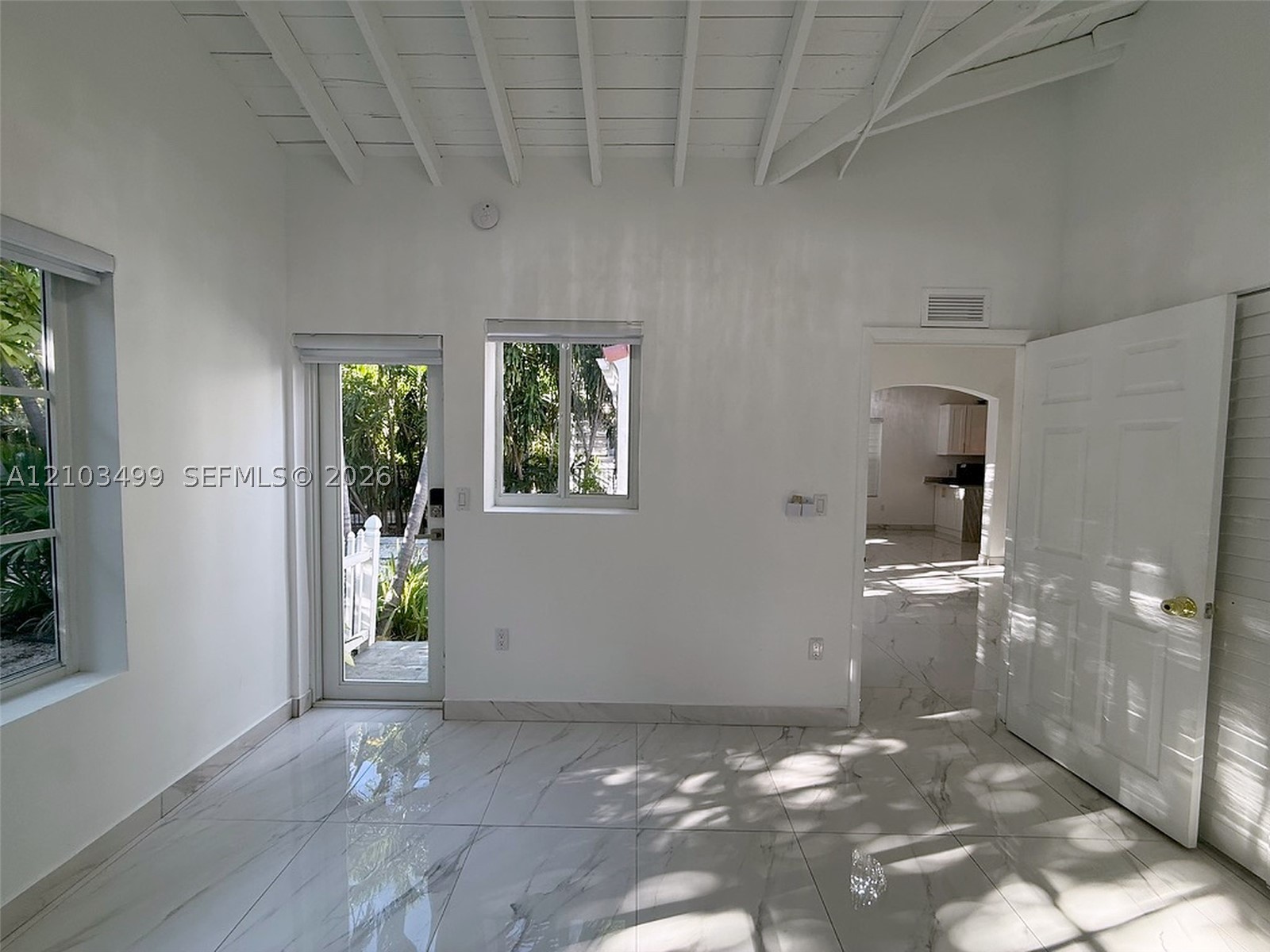 719 Lenox Ave, Miami Beach FL 33139