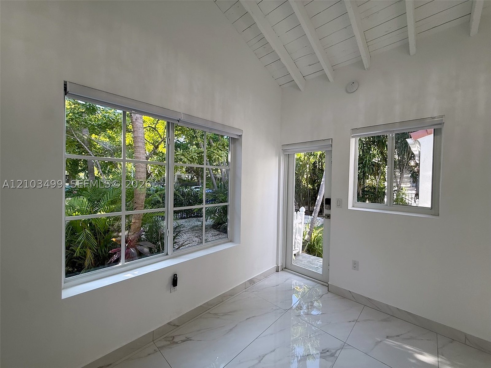 719 Lenox Ave, Miami Beach FL 33139