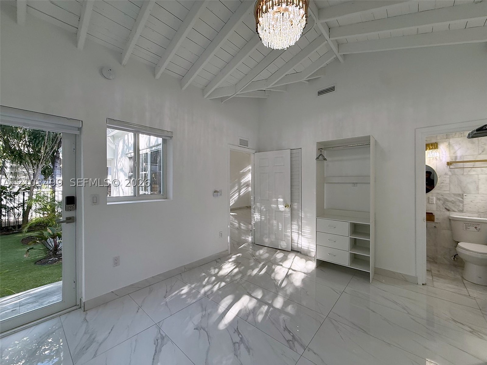719 Lenox Ave, Miami Beach FL 33139