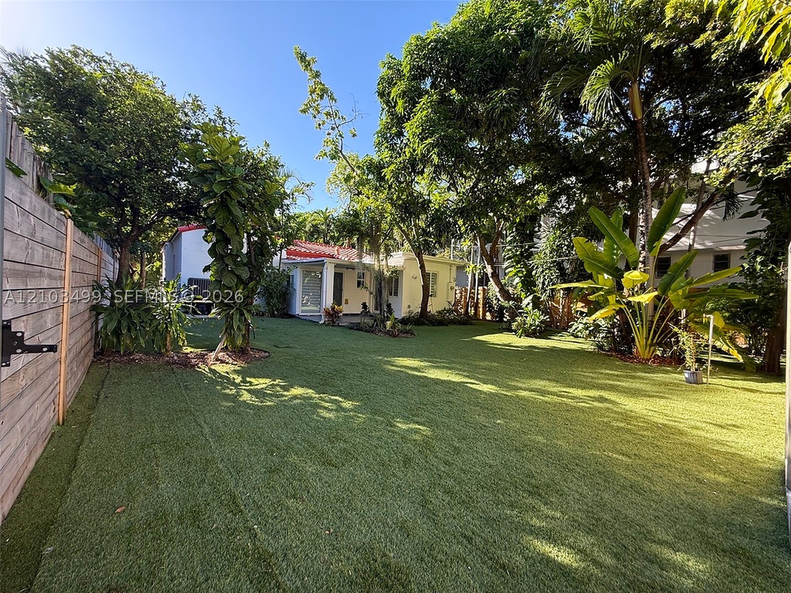719 Lenox Ave, Miami Beach FL 33139