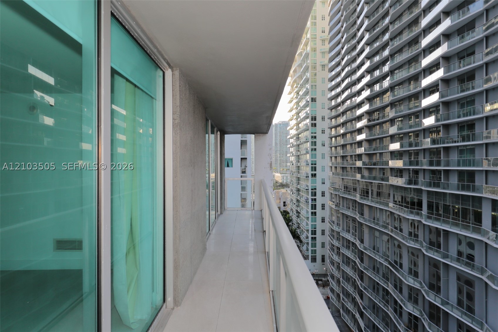 500 Brickell Ave #1607, Miami FL 33131