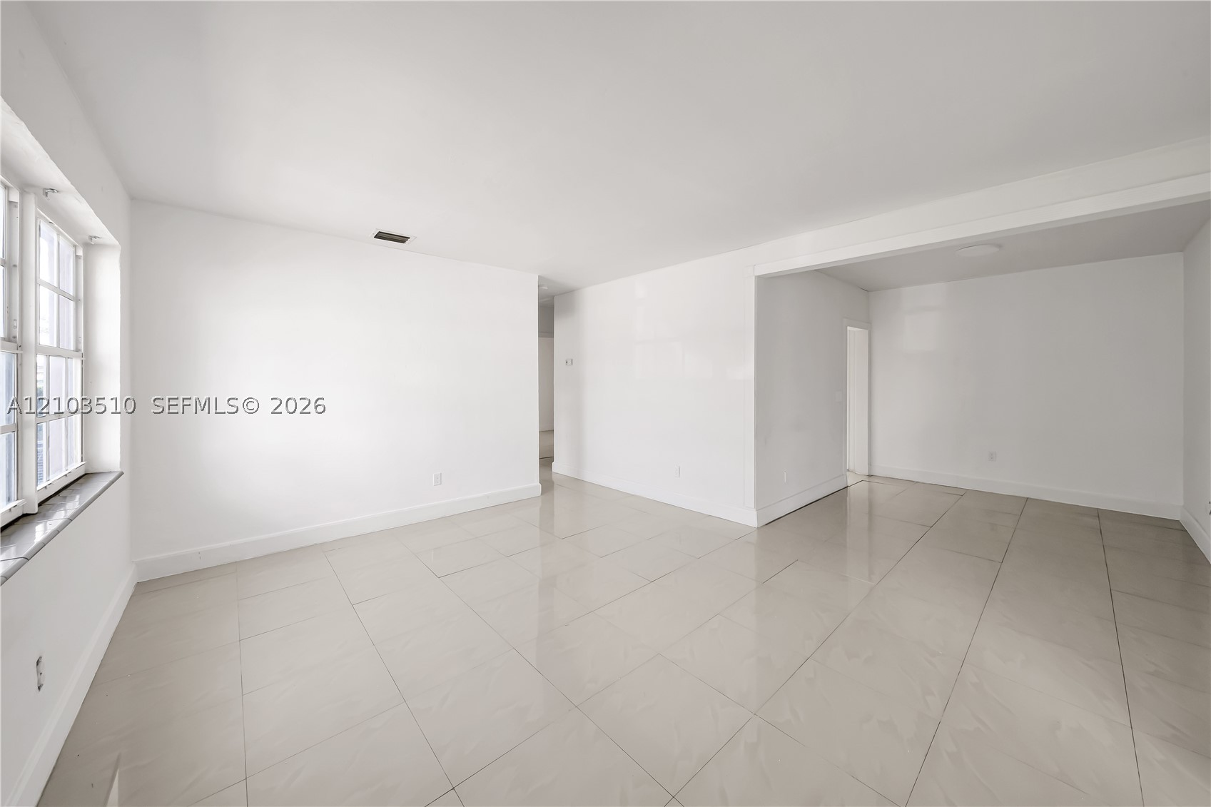 3694 NW 19th St, Miami FL 33125