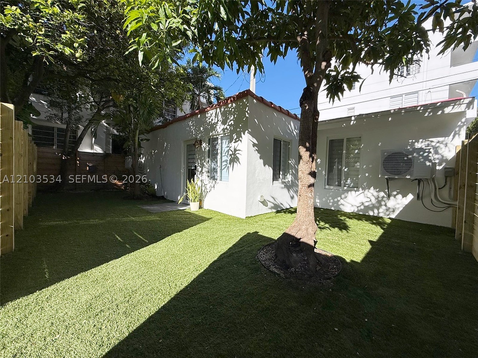 721 Lenox Av #1, Miami Beach FL 33139