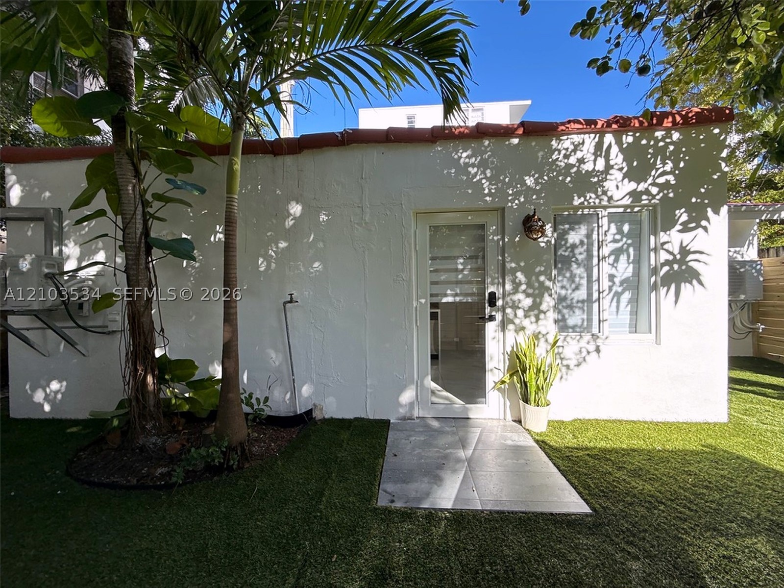 721 Lenox Av #1, Miami Beach FL 33139