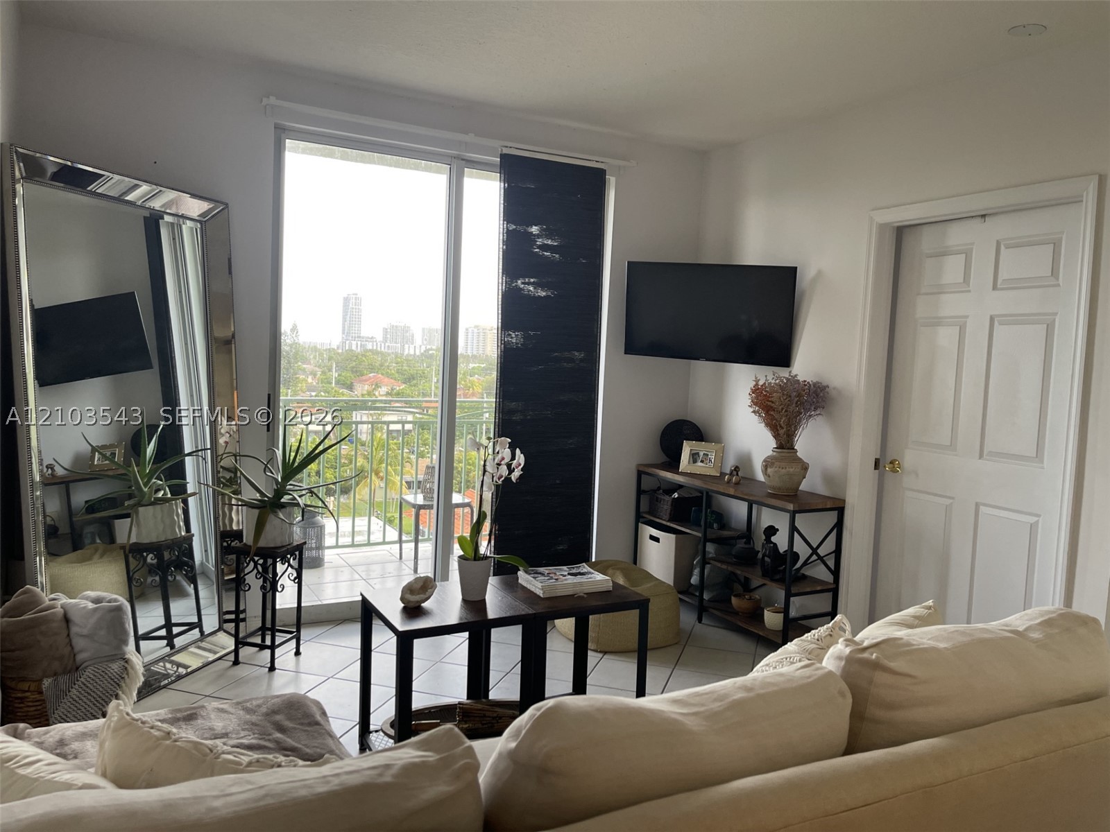 3500 Coral Way #709, Miami FL 33145