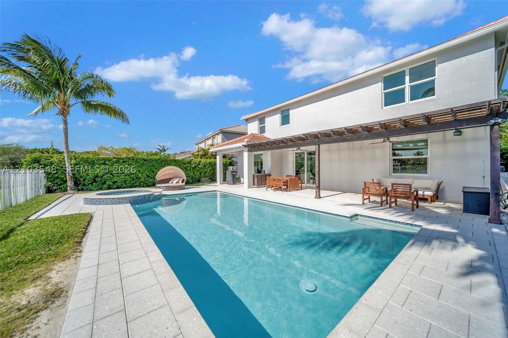 4424 E Whitewater Ave, Weston FL 33332
