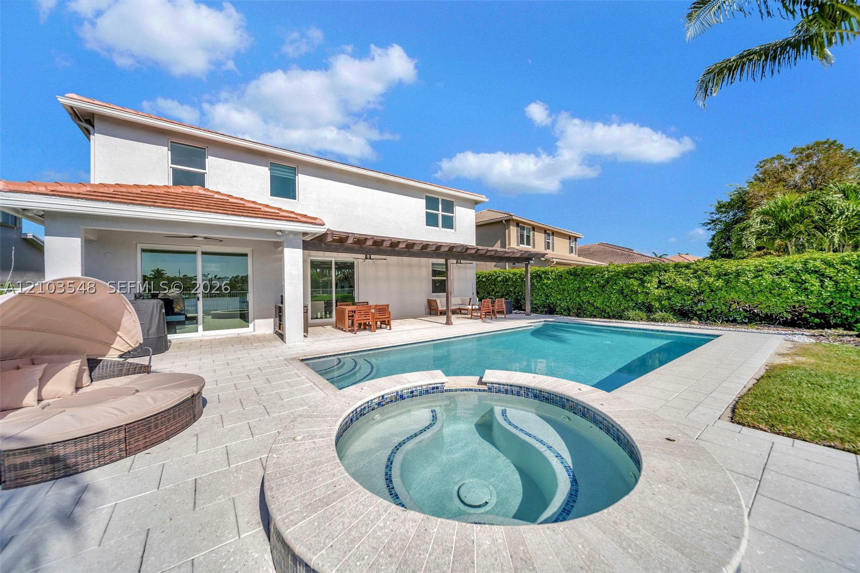 4424 E Whitewater Ave, Weston FL 33332