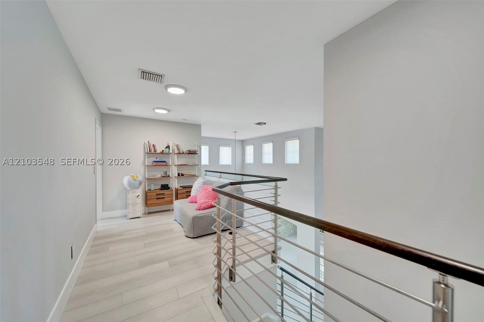 4424 E Whitewater Ave, Weston FL 33332