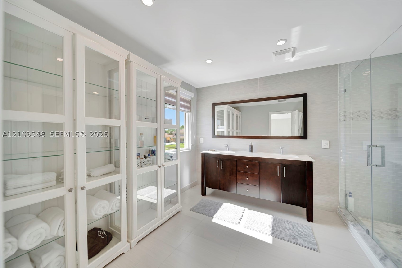4424 E Whitewater Ave, Weston FL 33332