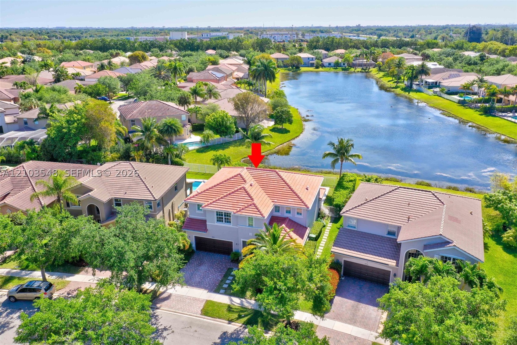 4424 E Whitewater Ave, Weston FL 33332