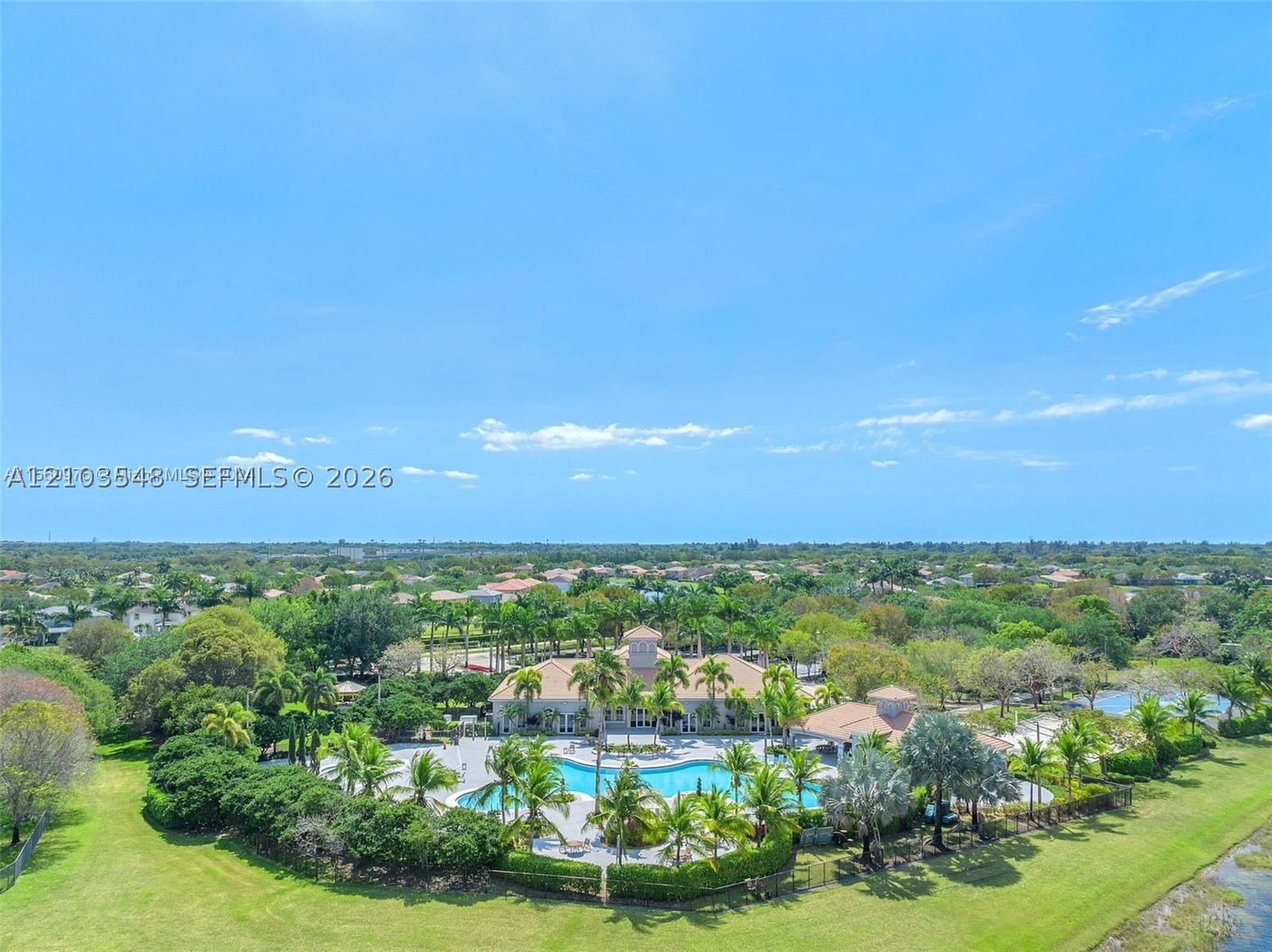 4424 E Whitewater Ave, Weston FL 33332
