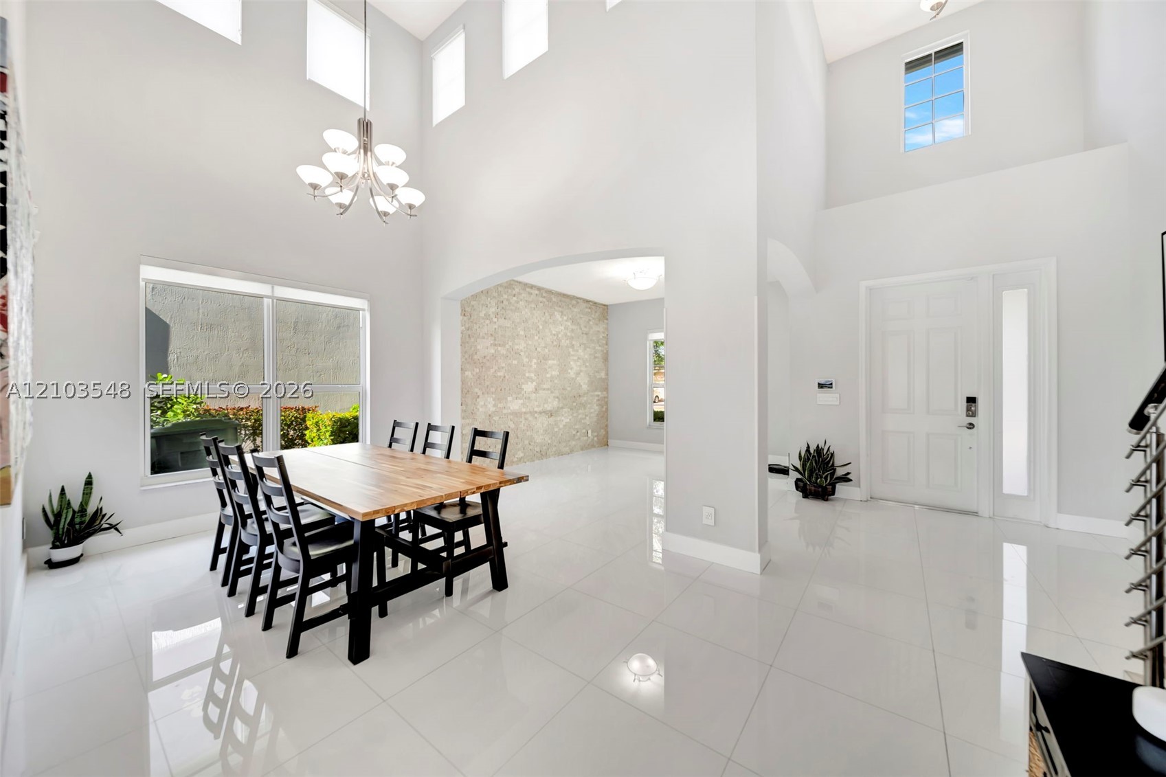 4424 E Whitewater Ave, Weston FL 33332