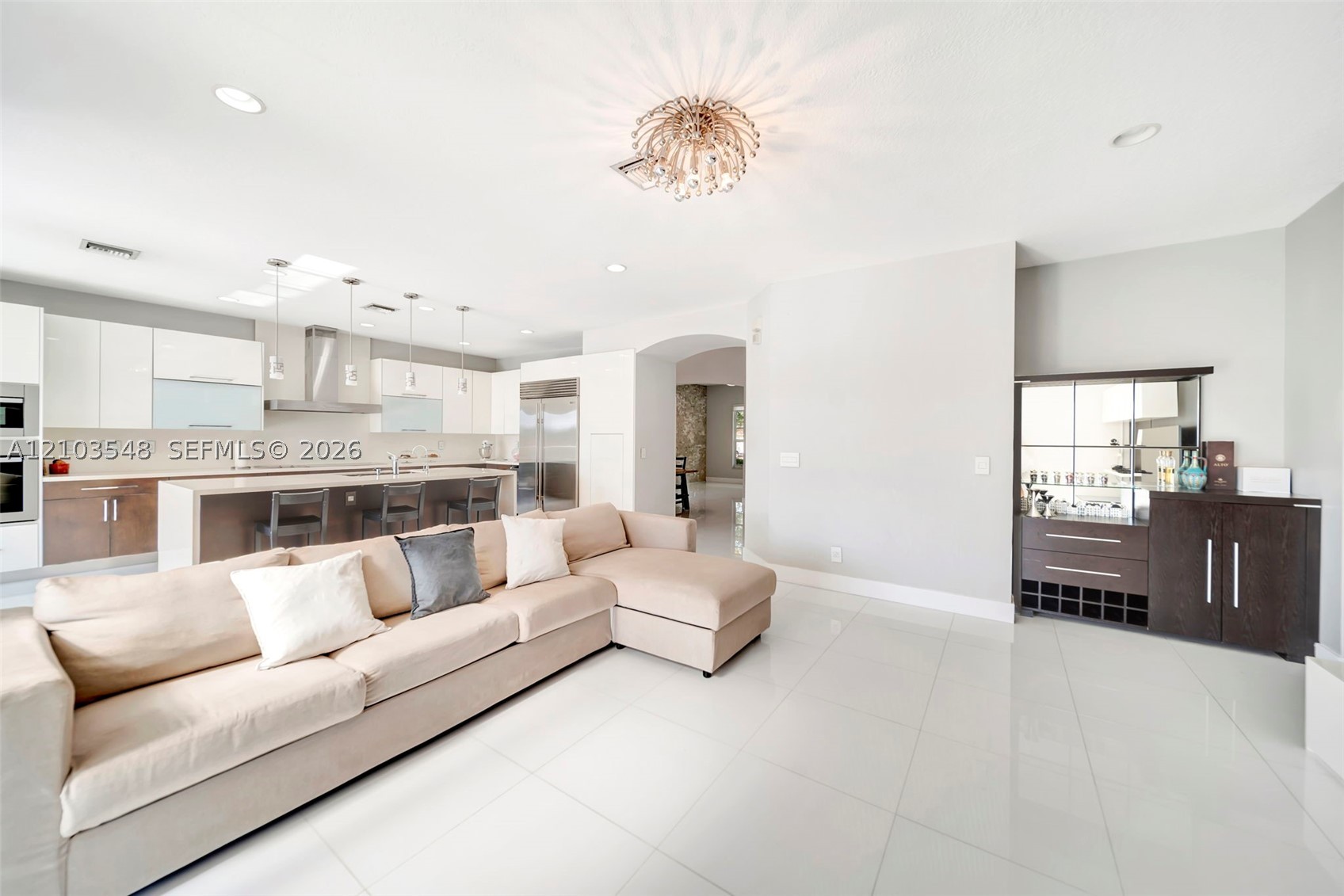 4424 E Whitewater Ave, Weston FL 33332